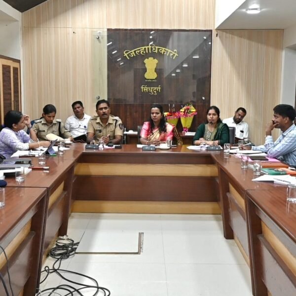 गणेशोत्सव निर्विघ्न पार पाडण्यासाठी प्रशासनाने सज्ज राहावे!